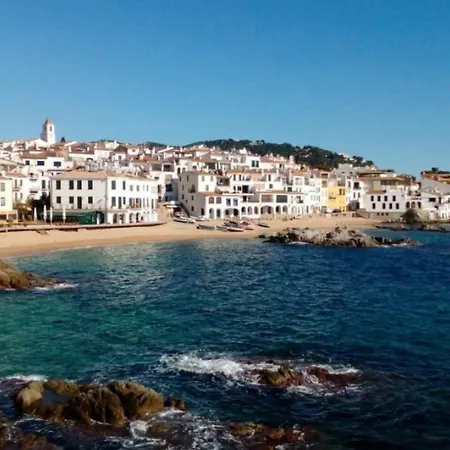 In - 104787 By Mo * Palafrugell